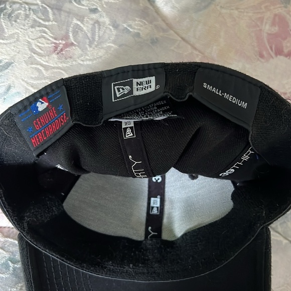 New Era Black and Yellow Pittsburgh Pirates Hat - Picture 4 of 4